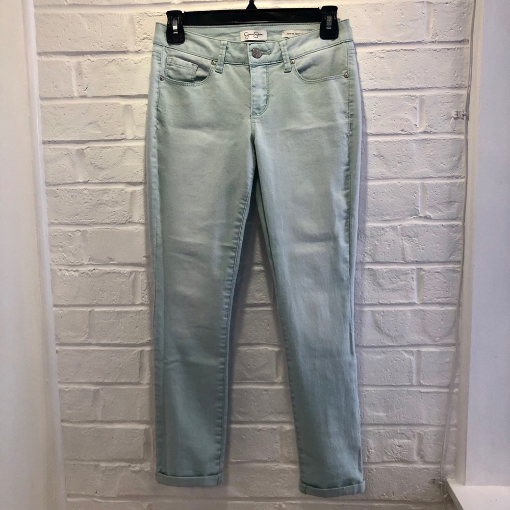 Jessica Simpson Forever Skinny Crop